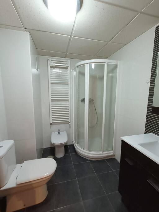 Alojamiento Centro Caceres Canovas Bagian luar foto